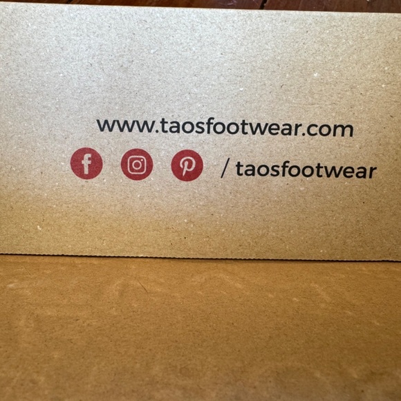 Taos Star Canvas Sneakers - Picture 4 of 5